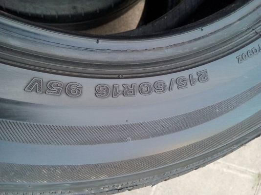 215/60R16 BRIDGESTONE. ชุด 4 เส้น โทร.081-427-2941