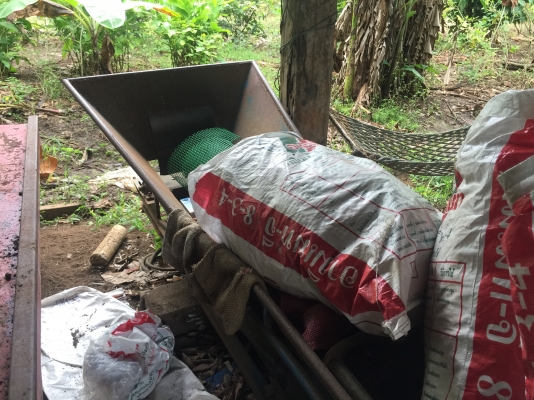 เทรลเลอร์บรรทุกหนักเชสซีแหนบ 8 ล้อ  พร้อมเครื่องขึ้นมันฯ ใช้น้อย ยางสวยๆ