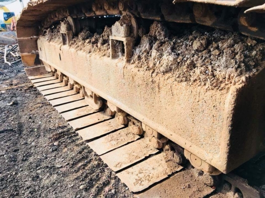 ขายโซ่พร้อมแผ่น ถอดจาก KOMATSU PC200-6 ????ราคา100,000บาท???? 0967428942 ปทุมธานี