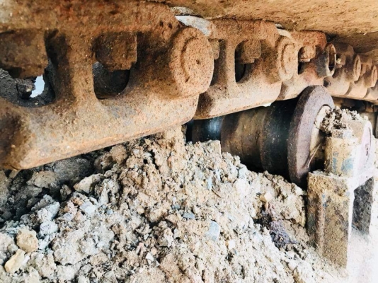 ขายโซ่พร้อมแผ่น ถอดจาก KOMATSU PC200-6 ????ราคา100,000บาท???? 0967428942 ปทุมธานี