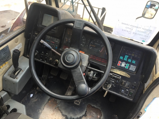 KATO KR25HV-2 : รถเครน 25 ตัน H-Type* รถนอก โทร. 080-6565422 (หนิง)