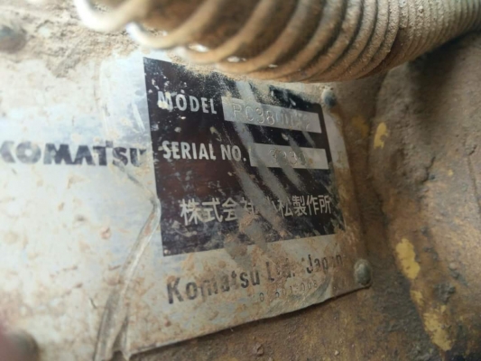 ❌ขายแล้วค่ะKomatsu Pc38uu-2 ใช้งานได้ดี