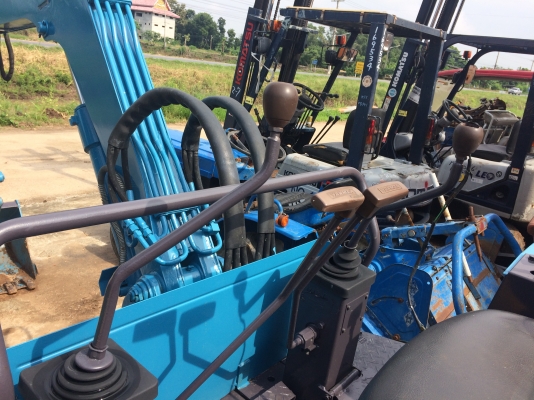 ขายรถแบคโฮพร้อมใช้