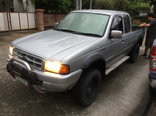 ยาง All BF Goodrich 285 70 17 ปลายปี13 ดอกเต็ม ใช้ยาว ราคาไม่แพง ยาง All BF Goodrich 285 70 17 ปลายปี13 ดอกเต็ม ใช้ยาว ราคาไม่แพง