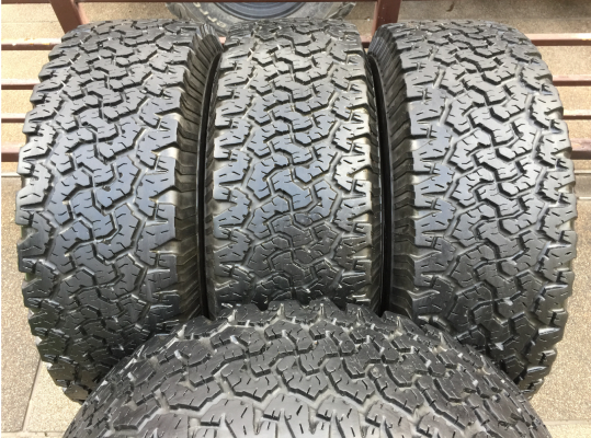 ยาง All BF Goodrich 285 70 17 ปลายปี13 ดอกเต็ม ใช้ยาว ราคาไม่แพง ยาง All BF Goodrich 285 70 17 ปลายปี13 ดอกเต็ม ใช้ยาว ราคาไม่แพง