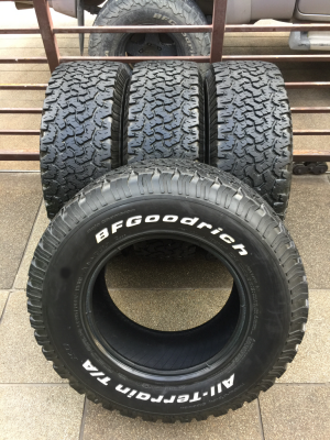 ยาง All BF Goodrich 285 70 17 ปลายปี13 ดอกเต็ม ใช้ยาว ราคาไม่แพง ยาง All BF Goodrich 285 70 17 ปลายปี13 ดอกเต็ม ใช้ยาว ราคาไม่แพง