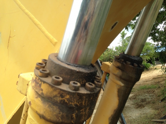 KOBELCO SK200 MACKII  เอวแน่นช่วงล่างเต็ม เอกสารเล่มทะเบียน