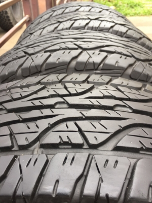 ยาง All Dunlop 30 9.5 R15 กลางปี15 ดอกเต็ม ใช้ยาว ราคาไม่แพง ยาง All Dunlop 30 9.5 R15 กลางปี15 ดอกเต็ม ใช้ยาว ราคาไม่แพง