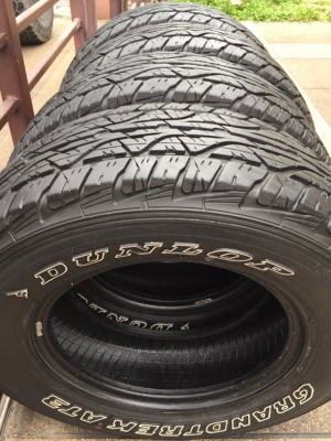 ยาง All Dunlop 30 9.5 R15 กลางปี15 ดอกเต็ม ใช้ยาว ราคาไม่แพง ยาง All Dunlop 30 9.5 R15 กลางปี15 ดอกเต็ม ใช้ยาว ราคาไม่แพง