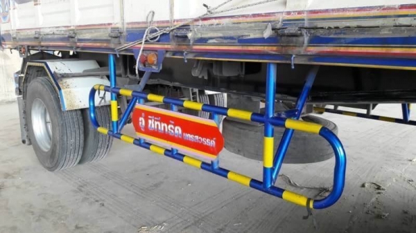 ขาย  2,100,000฿ ISUZU DECA 300 ปี58 วิ่ง 34x,xxx กม.  (แม่ดั้ม 12 ล้อ -ลูกดั้ม 2 คาน )ต่ออู่ ซี ที ทรัส.สวยๆ แม่ยาว 6.20ม.ลูกยาว6.20ม. บันทุกของได้ 31/32ตัน รถสวยเดิมบางยางดี มีให้เลือกหลาย พ่วง  รถอยู่ นครสวรรค์ 090-772-3710 090-772-3708