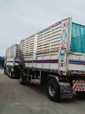 ขาย  2,650,000฿ ISUZU DECA 360 ปี58 วิ่ง 34x,xxx กม.  (แม่ดั้ม 12 ล้อ -ลูกดั้ม 2 คาน )ต่ออู่ ซี ที ทรัส.สวยๆ แม่ยาว 6.30ม.ลูกยาว6.40 ม. บันทุกของได้ 31/32ตัน รถสวยเดิมบางยางดี มีให้เลือกหลาย พ่วง  รถอยู่ นครสวรรค์ 090-772-3710 090-772-3708