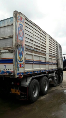 ขาย  2,650,000฿ ISUZU DECA 360 ปี58 วิ่ง 29x,xxx กม.  (แม่ดั้ม 12 ล้อ -ลูกดั้ม 2 คาน )ต่ออู่ ซี ที ทรัส.สวยๆ แม่ยาว 6.30ม.ลูกยาว6.40 ม. บันทุกของได้ 31/32ตัน รถสวยเดิมบางยางดี มีให้เลือกหลาย พ่วง  รถอยู่ นครสวรรค์ 090-772-3710 090-772-3708