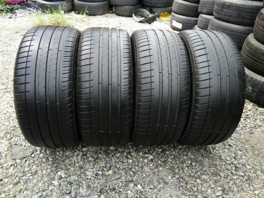 ขายยาง235/45R17 MICHELIN PILOT SPORT3 ปี15 ดอกยางสดไม่มีร้าวไม่มีปะ จำนวน 1 ชุด ขายยาง235/45R17 MICHELIN PILOT SPORT3 ปี15 ดอกยางสดไม่มีร้าวไม่มีปะ จำนวน 1 ชุด