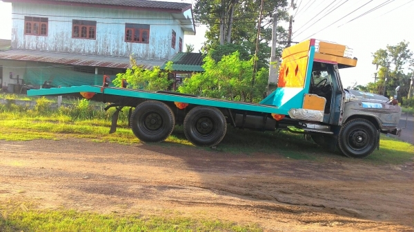 รถสิบล้อ HINO แบบหางเป็ด รถสภาพสวย