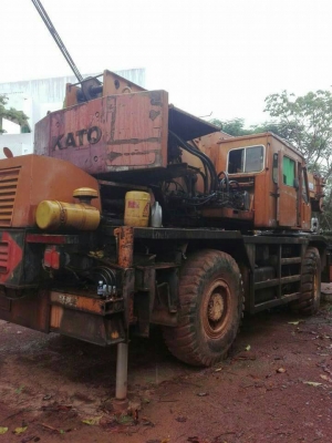 ขายรถเครน 30 TAN KATO 3L ขายรถเครน 30 TAN KATO 3L