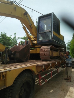 รถขุด KOMATSU PC120-3