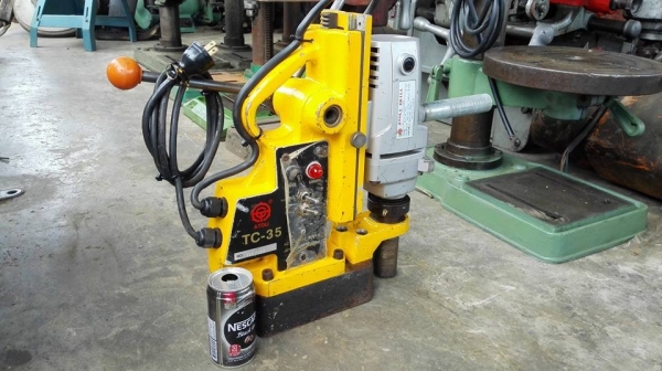 ** SOLD ** สว่านแม่เหล็กเจ็ทบอส ATORI TC-35 เจาะ 16-35 มม ไฟ 220V สภาพใหม่กริ้บ!!