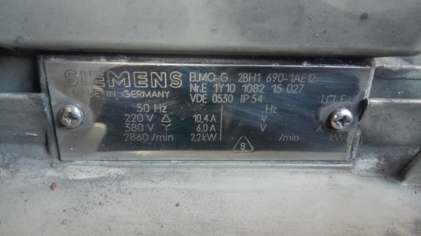 ** SOLD ** ริงโบวเวอร์เยอรมัน SIEMENS Made in GERMANY 3 HP 2890 RPM 380V สดเดิมพร้อมใช้ ** SOLD ** ริงโบวเวอร์เยอรมัน SIEMENS Made in GERMANY 3 HP 2890 RPM 380V สดเดิมพร้อมใช้