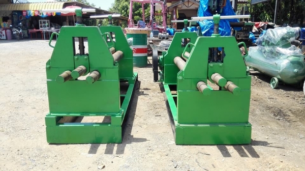 ** SOLD OUT!! ** เครื่องม้วนเหล็กแผ่นมือหนึ่งประกอบใหม่ 5 ฟุต 150 cm เพลาตัน 5" ม้วนหนา 4-6 มม หัวเพลาม้วนแป้ปได้ สวยสดใหม่100\%พร้อมใช้ ** SOLD OUT!! ** เครื่องม้วนเหล็กแผ่นมือหนึ่งประกอบใหม่ 5 ฟุต 150 cm เพลาตัน 5" ม้วนหนา 4-6 มม หัวเพลาม้วนแป้ปได้ สวยสดใหม่100\%พร้อมใช้