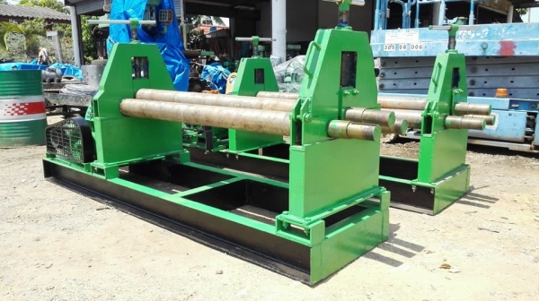 ** SOLD OUT!! ** เครื่องม้วนเหล็กแผ่นมือหนึ่งประกอบใหม่ 5 ฟุต 150 cm เพลาตัน 5" ม้วนหนา 4-6 มม หัวเพลาม้วนแป้ปได้ สวยสดใหม่100\%พร้อมใช้ ** SOLD OUT!! ** เครื่องม้วนเหล็กแผ่นมือหนึ่งประกอบใหม่ 5 ฟุต 150 cm เพลาตัน 5" ม้วนหนา 4-6 มม หัวเพลาม้วนแป้ปได้ สวยสดใหม่100\%พร้อมใช้