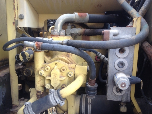 ขายรถแบคโฮ KOMATSU PC120 -6 เก่านอกเอกสารอินวอย