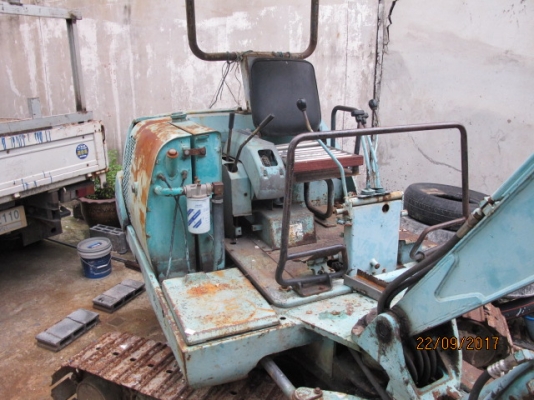 ขาย Komatsu PC20-7 ขายตามสภาพครับ