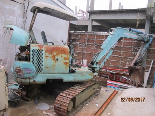 ขาย Komatsu PC20-7 ขายตามสภาพครับ