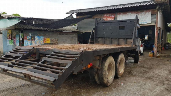 ขายแทรนเลอร์อีซุหัวยาว 2เพาไหย่  มียิ่ง DLได้ เครื่อง6BF1  185 แรง  เบครจิฟฟี่เพาเวอร์ เครื่องดีคัชซีไม่หักไม่ด้าม เล่มทะเบียนเอกสารครบราคา225000฿ต่อลอง0811336755ภัทร