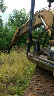 รถแบคโฮPC120-3 หัวคีบไม้ ใช้งานได้ รถแบคโฮPC120-3 หัวคีบไม้ ใช้งานได้