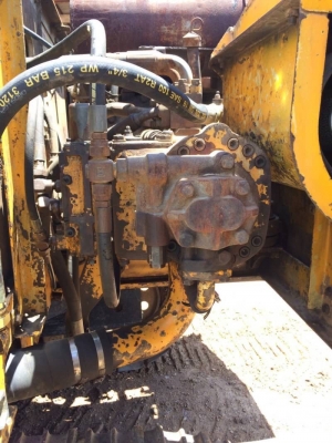 ขายด่วน!! KOMATSU PC200-5