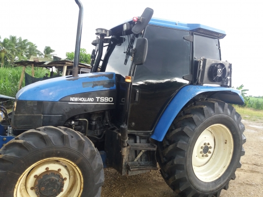 ขายรถไถฟอรด์รุ่นทีเอส90กองใหญ่เกีบ12&times;12ล่มครบ