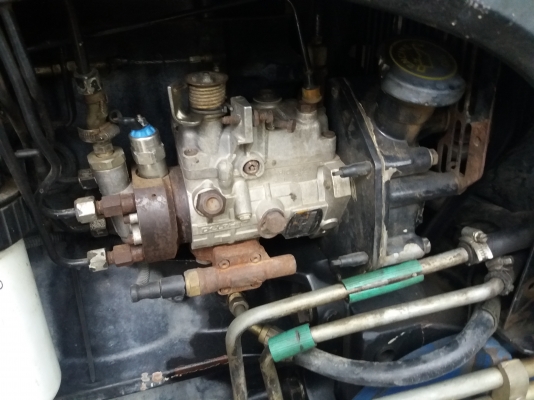 ขายรถไถฟอรด์รุ่นทีเอส90กองใหญ่เกีบ12&times;12ล่มครบ