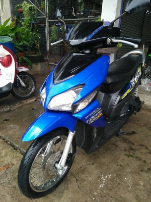 Honda Click play สีน้ำเงิน ดำ รถสวย สภาพดี พร้อมใช้ Honda Click play สีน้ำเงิน ดำ รถสวย สภาพดี พร้อมใช้