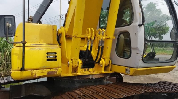 ขายด่วนรถแบคโฮSUMITOMO.SH.200-3รถนอกนำเข้าเก่าญี่ปุ่นแท้เดิมๆไม่เคยใช้งานในไทยเลยไฟฟ้าออโต้เต่ากะต่ายลายกะแทกครบเร็วเเรงไม่โหลด