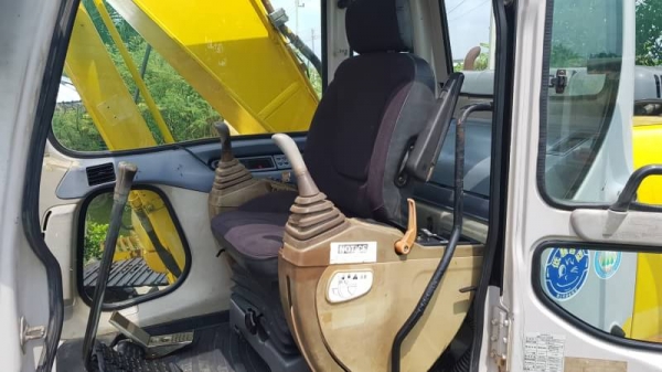 ขายด่วนรถแบคโฮSUMITOMO.SH.200-3รถนอกนำเข้าเก่าญี่ปุ่นแท้เดิมๆไม่เคยใช้งานในไทยเลยไฟฟ้าออโต้เต่ากะต่ายลายกะแทกครบเร็วเเรงไม่โหลด