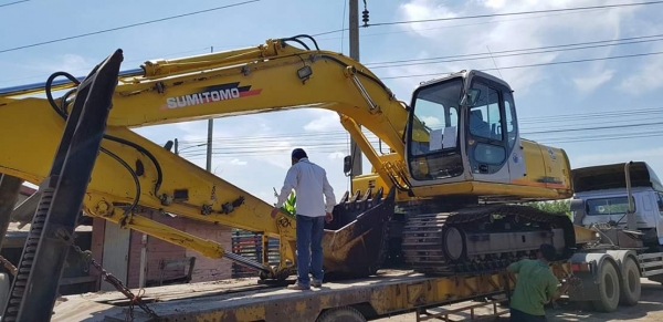 ขายด่วนรถแบคโฮSUMITOMO.SH.200-3รถนอกนำเข้าเก่าญี่ปุ่นแท้เดิมๆไม่เคยใช้งานในไทยเลยไฟฟ้าออโต้เต่ากะต่ายลายกะแทกครบเร็วเเรงไม่โหลด