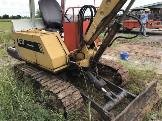 ขาย 165000 บาท PC30-3 พร้อมใช้งานเอกสารซื้อขายสนใจโทร