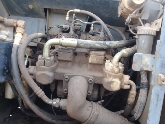 HITASHI ZS 200-1 ใช้งาน 10761ช.ม เอกสารเล่มทะเบียน