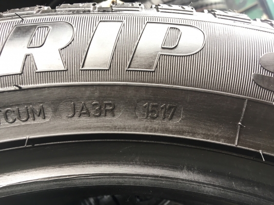 ยางใหม่ป้ายแดง GoodYear 265-50-20 ปี 17 ยางใหม่ป้ายแดง GoodYear 265-50-20 ปี 17