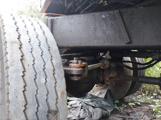 แบคโคล้อยาง2เพลา พร้อมหัวคีบ KOMATSU PW100-1 พร้อมใช้งาน แบคโคล้อยาง2เพลา พร้อมหัวคีบ KOMATSU PW100-1 พร้อมใช้งาน