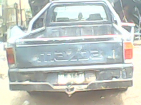 รถ มาสด้า D 2200 เครื่องมังกรทอง เทอร์โบ หัวเดียว สภาพดี เกียร์ไม่ดัง คัตซีสภาพดี เครื่องไม่เยื้อม สภาพพร้อมใช้งาน สนใจติดต่อ คุณคิว โทร 080-6649546  อยู่ อำเภอชัยบาดาล จังหวัดลพบุรี