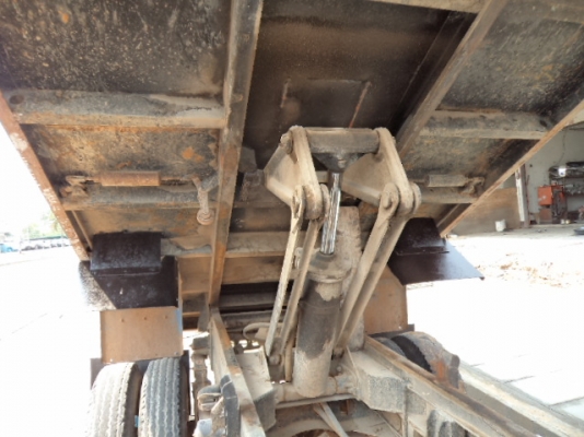 ขายรถอีซูซุNPRดั้มเครื่อง145แรงม้า พวงมาลัยเพาเวอร์ Fหน้าFหลังราคาถูกๆๆ