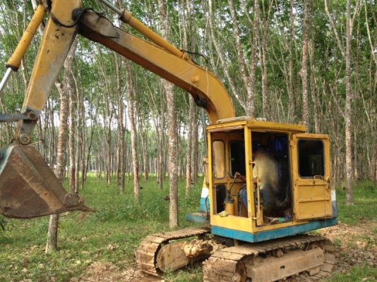 รถแบคโฮ KOMATSU  10HT - 2  สนใจติดต่อ 081 - 6079515