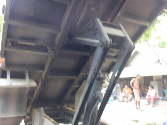 ขายรถบรรทุก 6ล้อดัมพ์ HINO 130 Turbo EURO 2 ขายรถบรรทุก 6ล้อดัมพ์ HINO 130 Turbo EURO 2