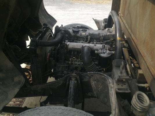 รถบรรทุก 6 ล้อ