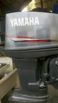 เครื่องเรือ Outboard Yamaha 85 แรงม้า เครื่อง 2 จังหวะ 85000 บาท