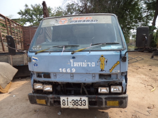 ขายรถอีซูซุNKR4ล้อกลางเครื่อง100แรงฝาดำ ขายรถอีซูซุNKR4ล้อกลางเครื่อง100แรงฝาดำ