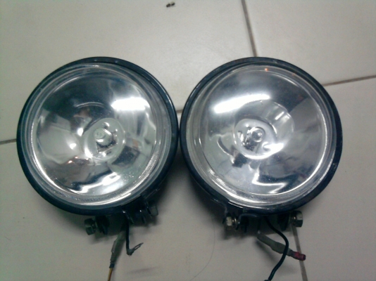 ไฟตัดหมอก