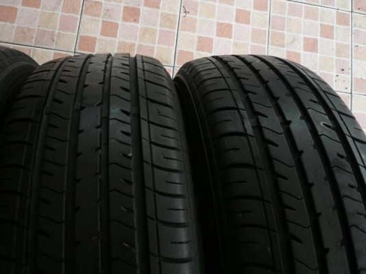 ขายยาง MAXXIS VICTRA----205-60-16----ปี2111 สวยๆ (1ชุด) ขายยาง MAXXIS VICTRA----205-60-16----ปี2111 สวยๆ (1ชุด)