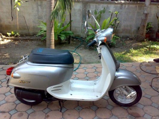 Honda Giorno สีบอร์น สภาพสวย ประกอบใหม่ พร้อมรีโมท 17000